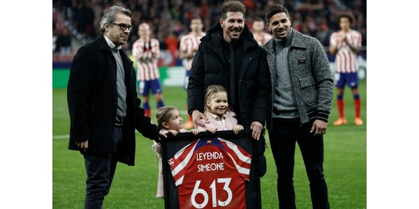 Atlético de Madrid agradece a Diego Simeone por 11 años